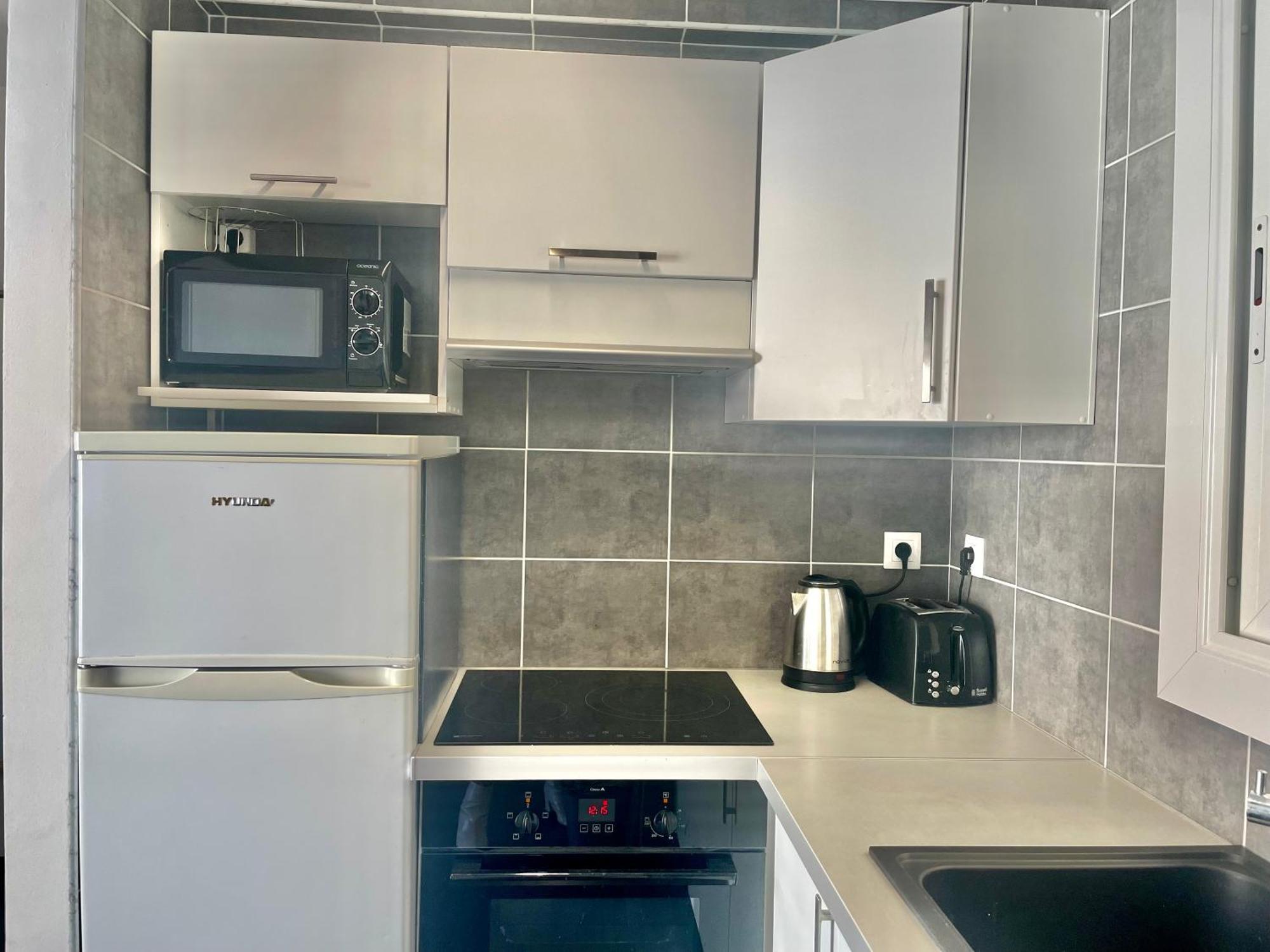 Delfin 8f Appartement Roses